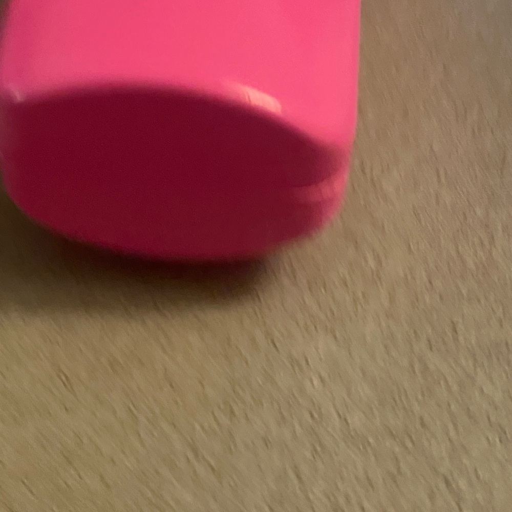 Betsey Johnson Hot Pink Glasses Case - Picture 4 of 4